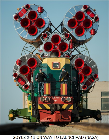 Soyuz 2-1b for ISS 35S on way to launchpad